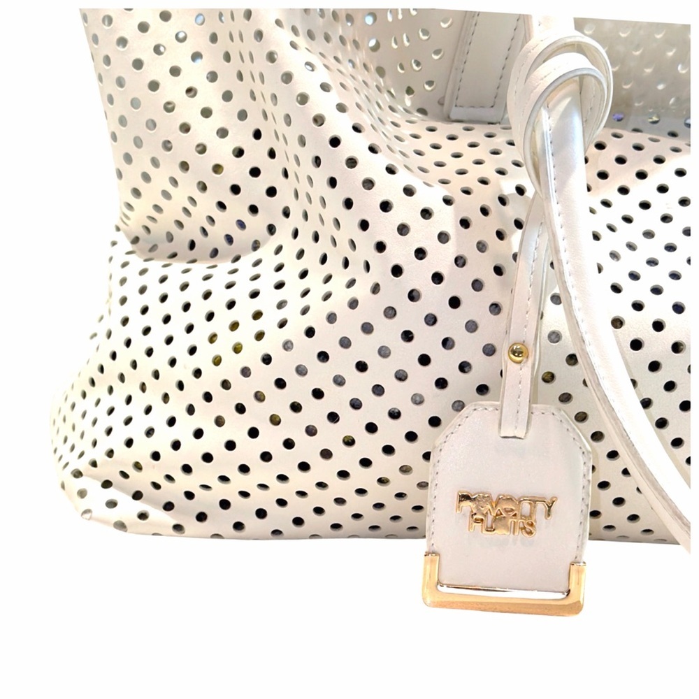 Poverty Flats Perforated White Tote Bag w/ Removable Insert Beach Resort Handbag - Picture 3 of 14
